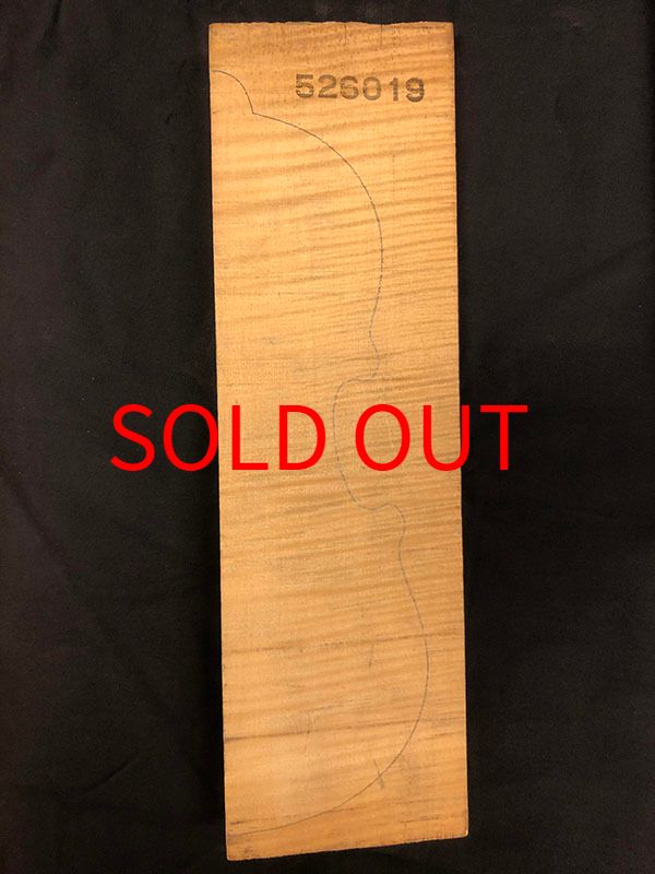 メープル裏板表面