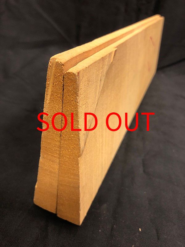 メープル裏板断面図