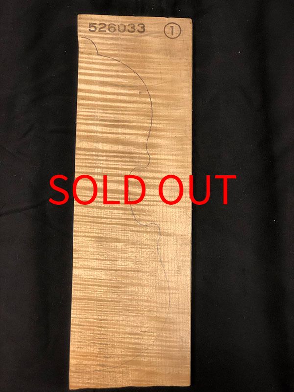 メープル裏板表面