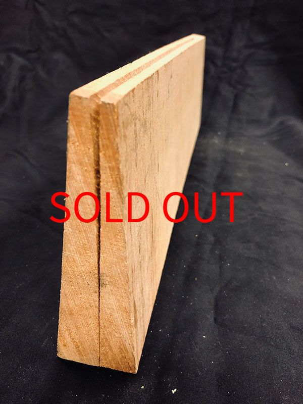 メープル裏板断面図