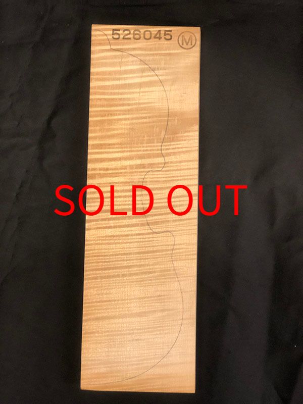 メープル裏板表面