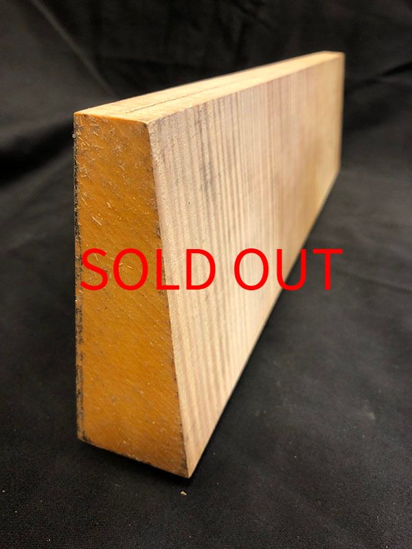 メープル裏板断面図