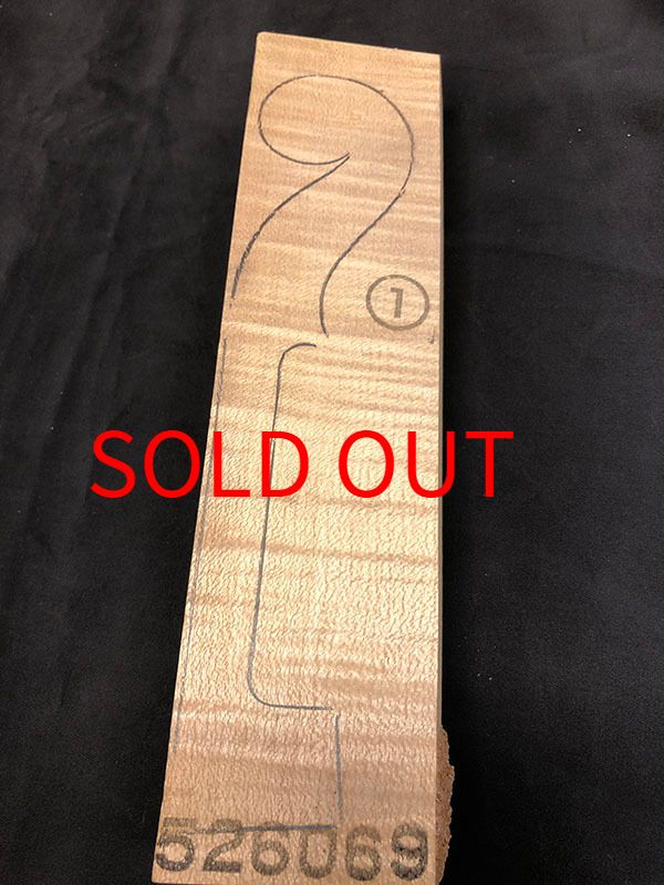 メープルネック表面