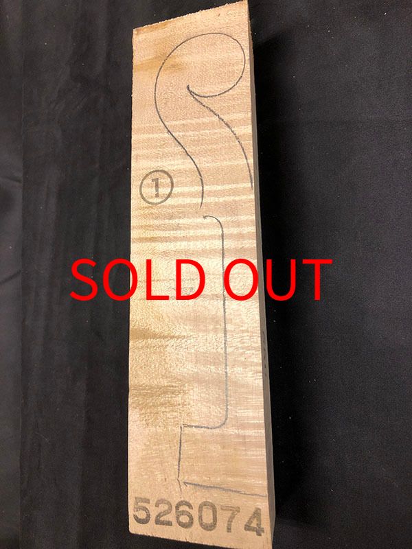 メープルネック表面