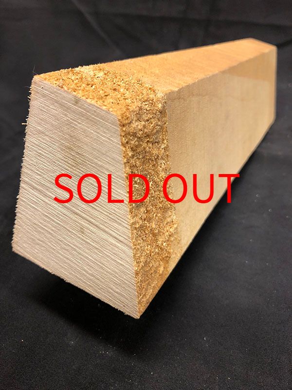 メープルネック断面図