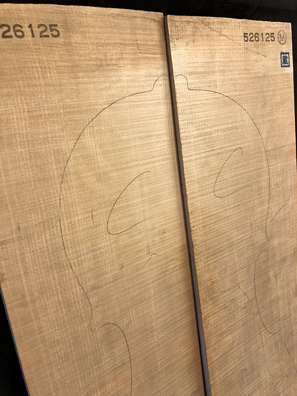 メープル裏板表面