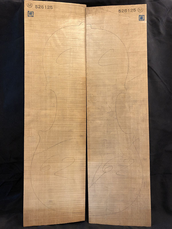 メープル裏板表面