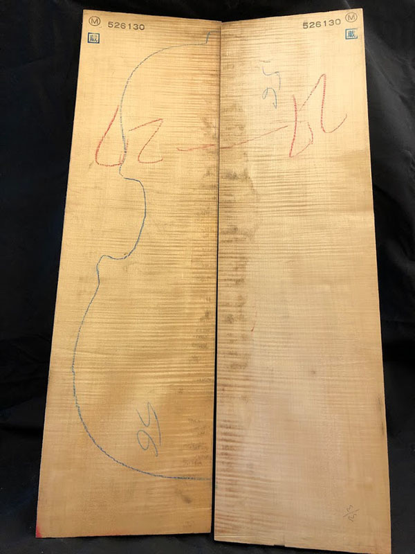 メープル裏板表面