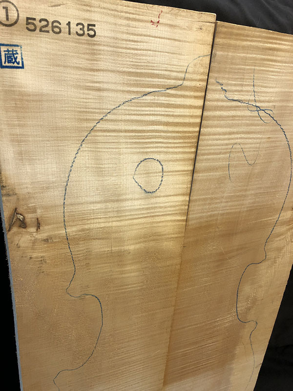 メープル裏板表面