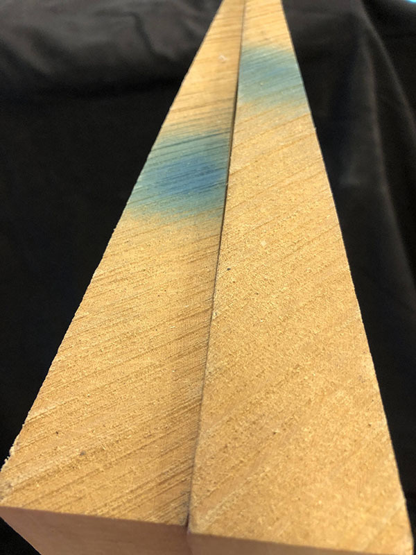 メープル裏板断面図