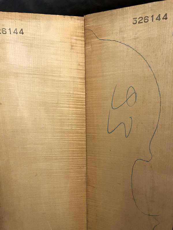 メープル裏板表面