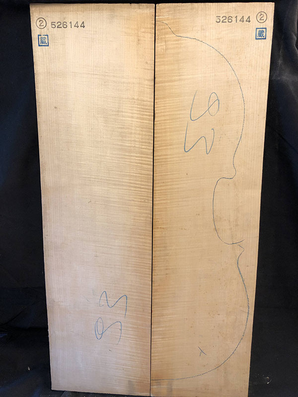 メープル裏板表面