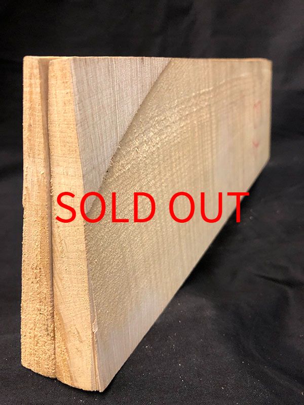 メープル裏板断面図