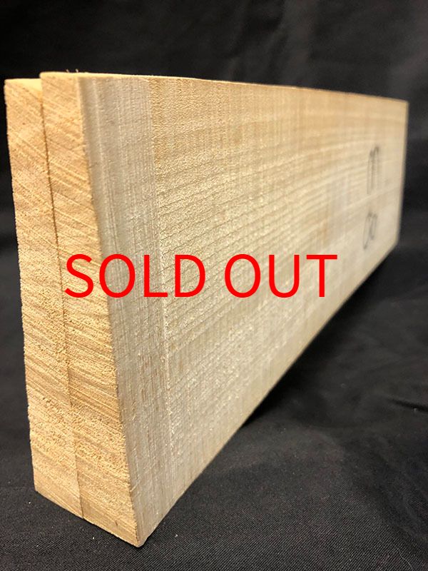 メープル裏板断面図