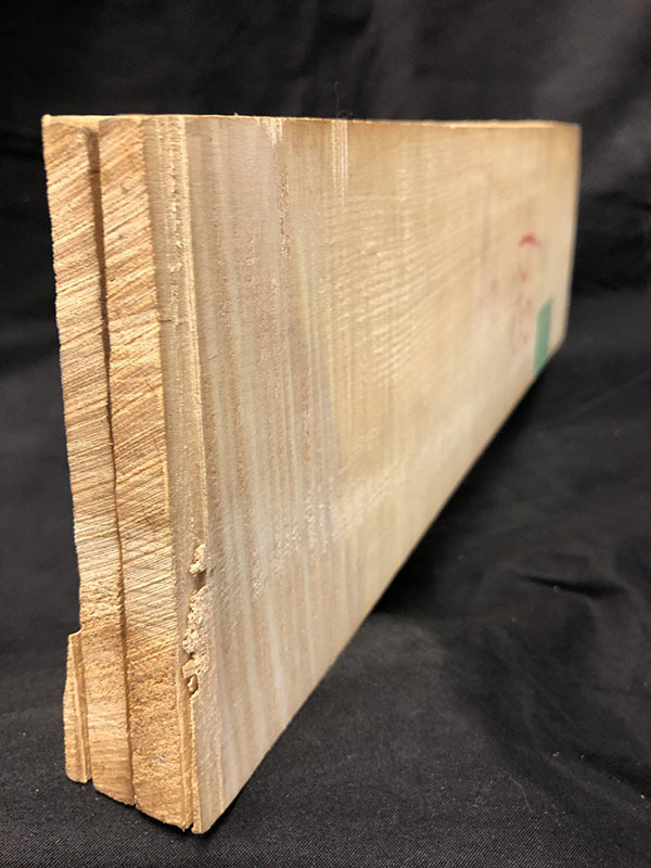 メープル裏板断面図