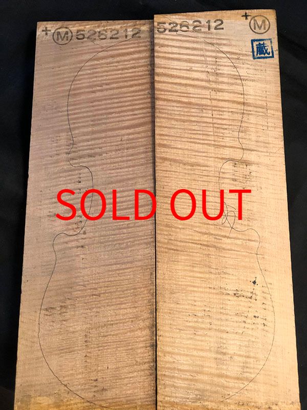 メープル裏板表面