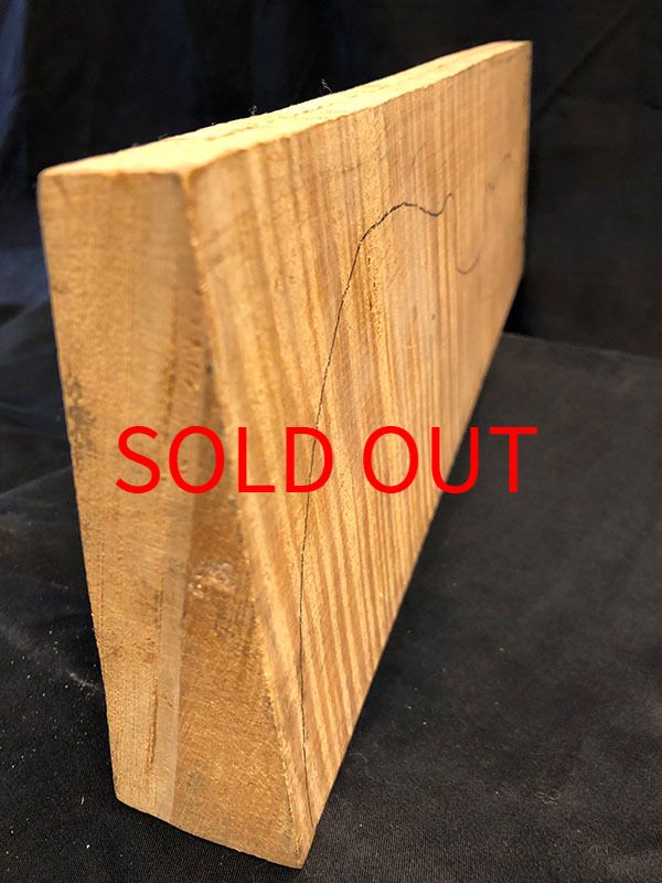 メープル裏板断面図