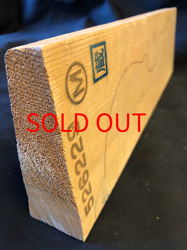 スプルース表板断面図