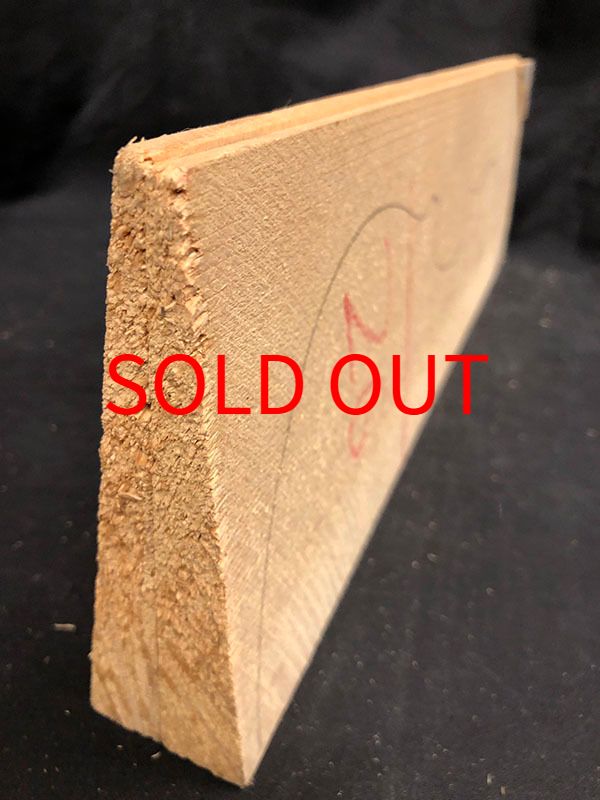 スプルース表板断面図