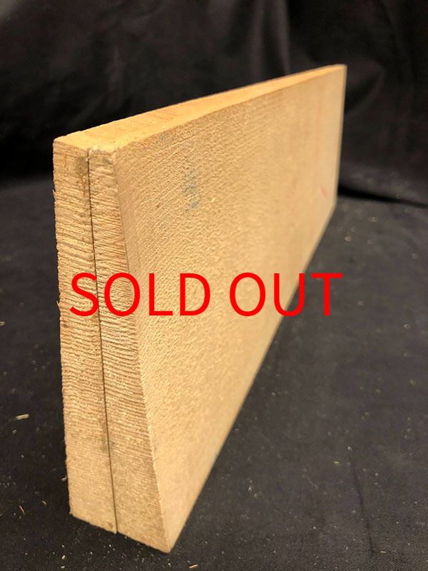 スプルース表板断面図