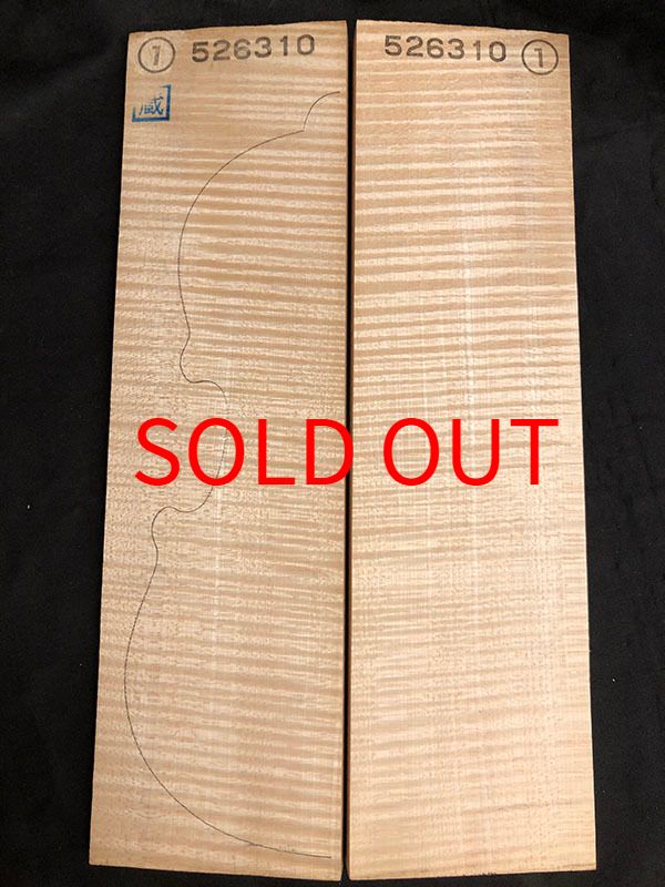 メープル裏板表面