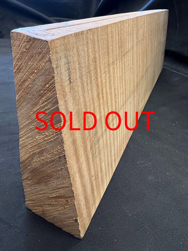 メープル裏板断面図