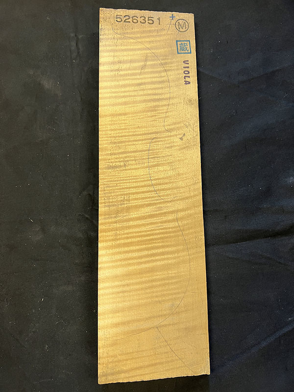 メープル裏板表面