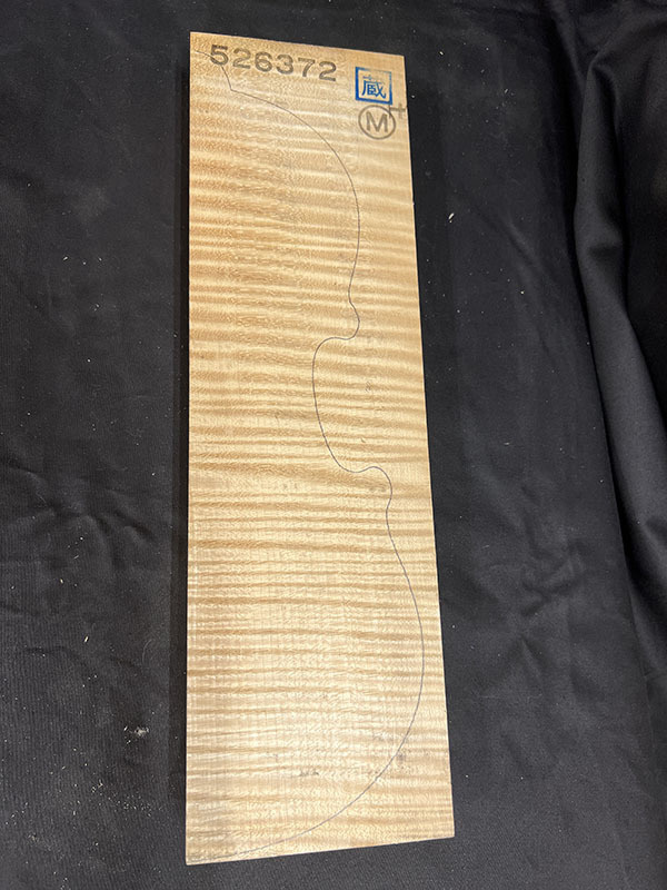 メープル裏板表面