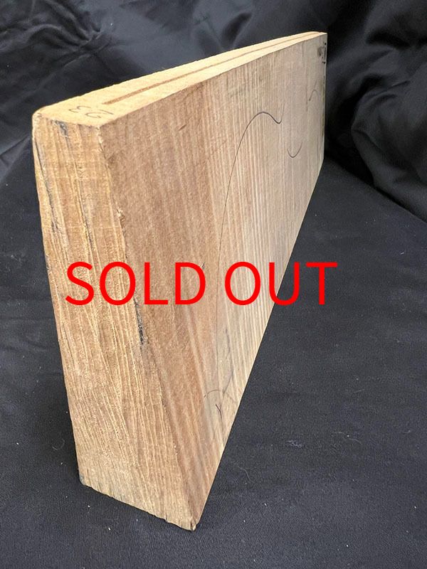 メープル裏板断面図