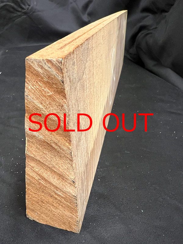 メープル裏板断面図